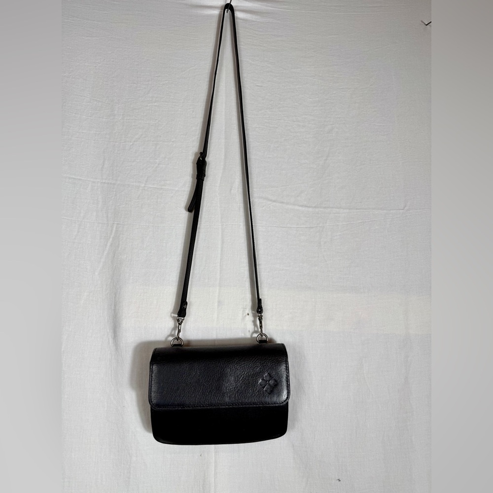 Patricia Nash Black crossbody‎